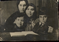 Norwood resident's family photograph taken in Russia